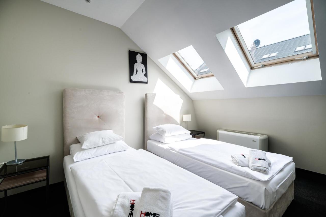Home Aparthotel Krakow Exterior photo