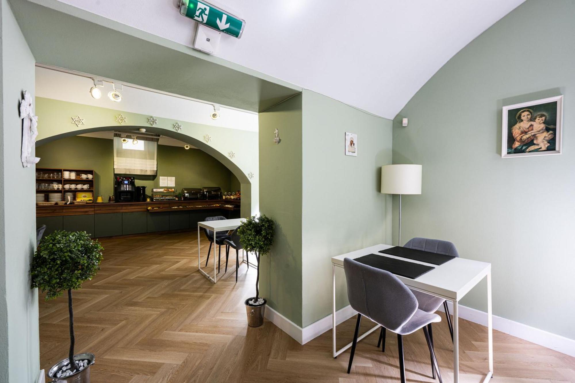 Home Aparthotel Krakow Exterior photo