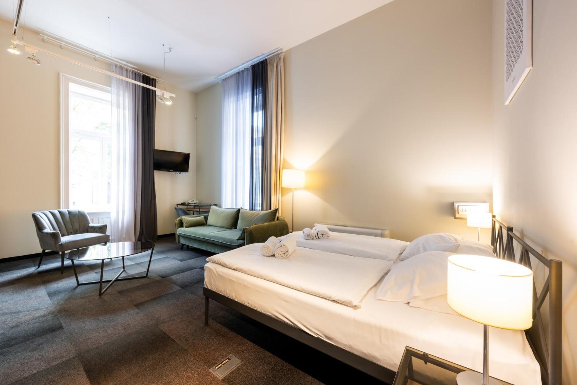 Home Aparthotel Krakow Exterior photo