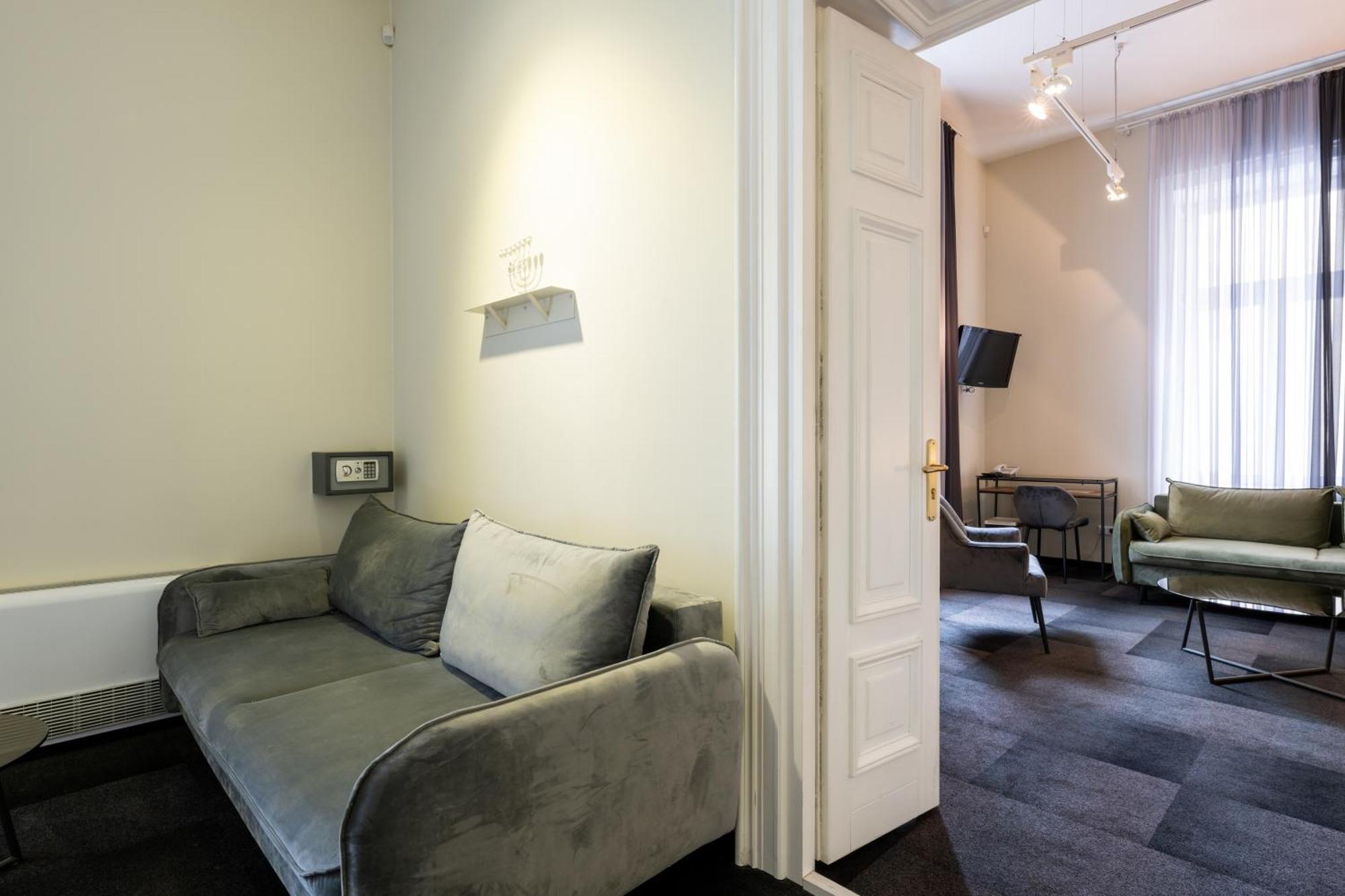 Home Aparthotel Krakow Exterior photo